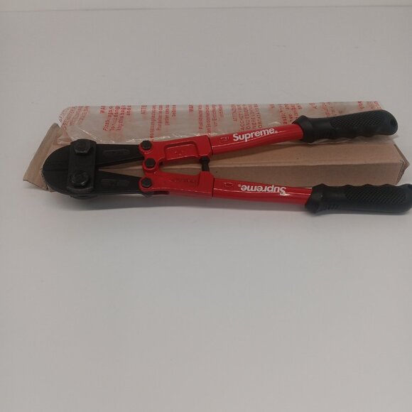 Supreme 14" Bolt Cutters - Red - Picture 2 of 9
